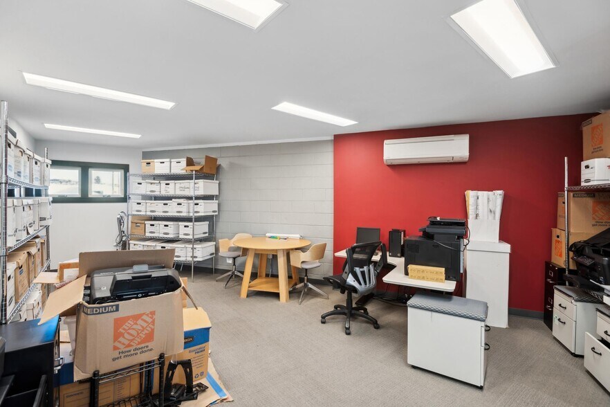 More Photos Of 1000 Calcot Pl, Oakland Warehouse For Sale