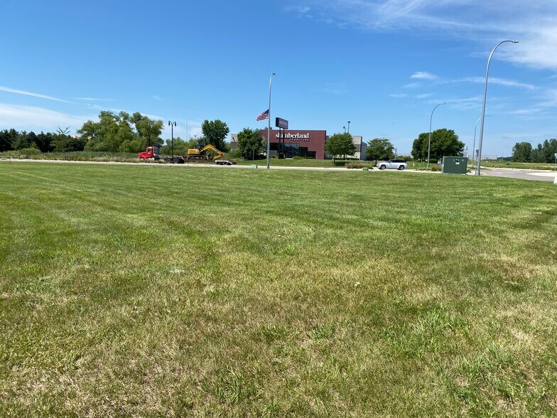 More Photos Of 6600 Laketowne Pl, Albertville Land For Sale
