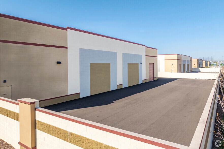 More Photos Of 3380 S Power Rd, Gilbert Unknown For Lease