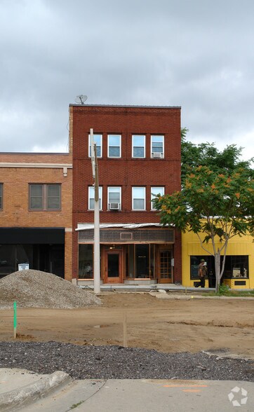 Primary Photo Of 119 E Kalamazoo St, Lansing Apartments For Sale