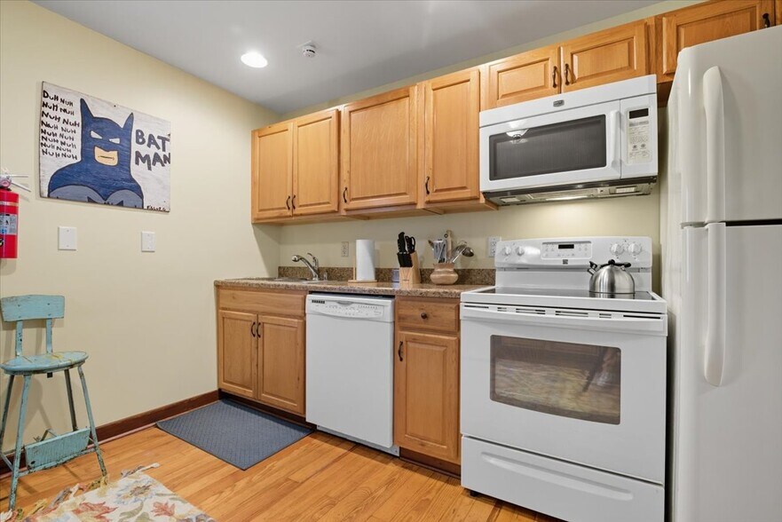 More Photos Of 221 Upper Swiftwater Rd, Cresco Apartments For Sale