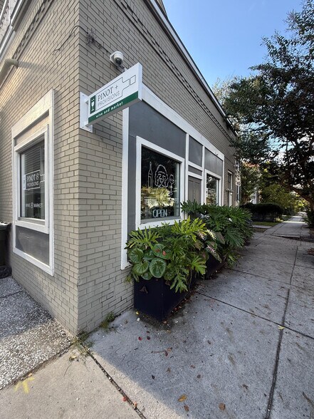 Primary Photo Of 227 Rutledge Ave, Charleston Storefront Retail Residential For Lease