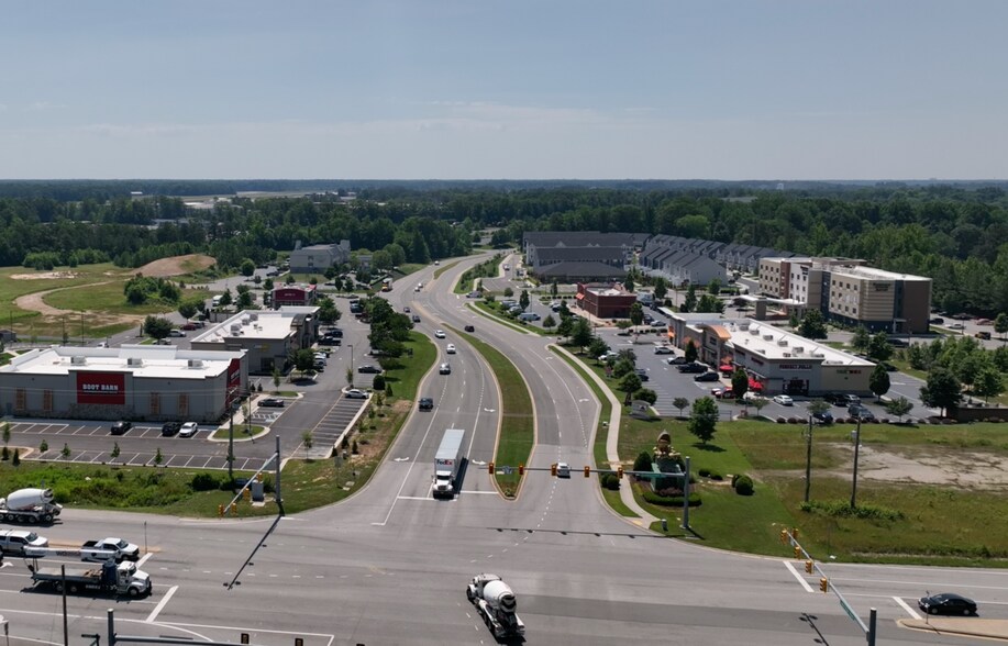 More Photos Of 11657 Lakeridge Pky, Ashland Unknown For Lease