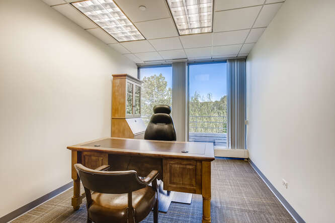 More Photos Of 1755 Park St, Naperville Coworking Space