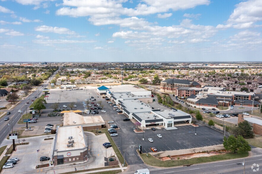 More Photos Of 12302-12408 May Ave, Oklahoma City Freestanding For Lease