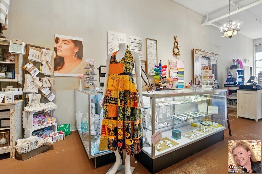 More Photos Of 109 N Hayne St, Monroe Apartments For Sale