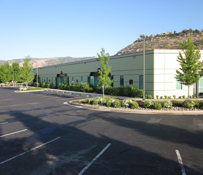 More Photos Of 920-946 Elkton Dr, Colorado Springs Light Manufacturing For Lease