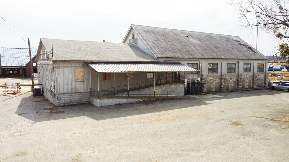 More Photos Of 2139 S Phoenix Ave, Tulsa Religious Facility For Sale