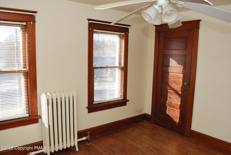 More Photos Of 630 N Courtland St, East Stroudsburg Multifamily For Sale