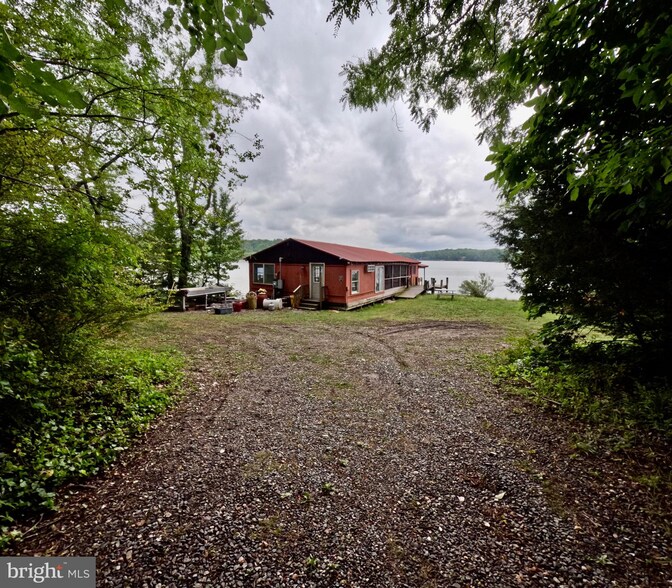 More Photos Of 3629 Cople Hwy, Montross Warehouse For Sale