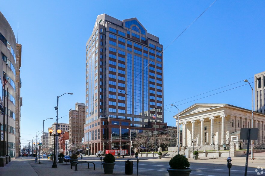 1 S Main St, Dayton, OH 45402 Office For Lease