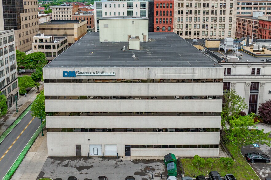 More Photos Of 221 S Warren St, Syracuse Medical For Lease