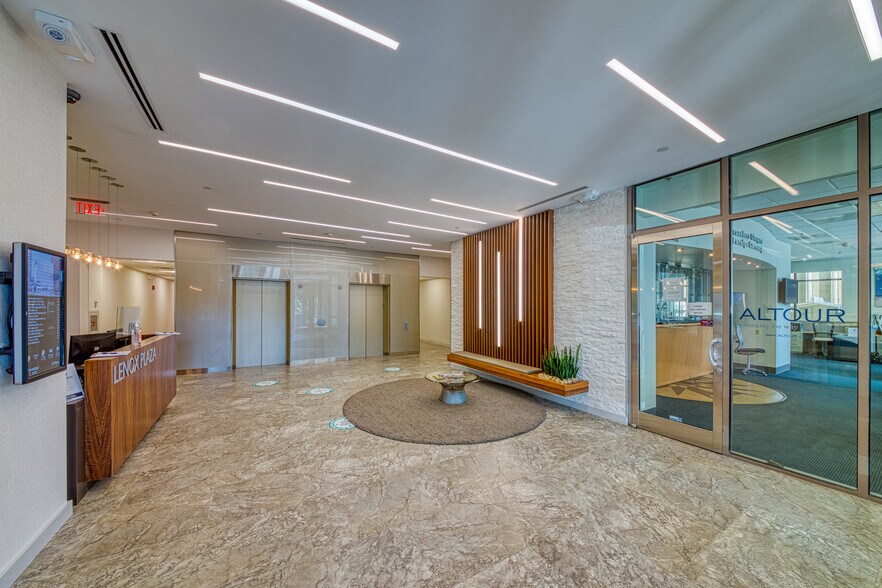 More Photos Of 3384 Peachtree Rd NE, Atlanta Loft Creative Space For Lease