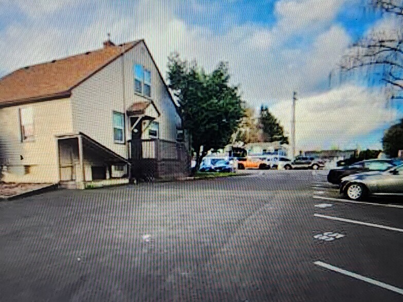 More Photos Of 132-168 Sunset Ave N, Salem Apartments For Sale