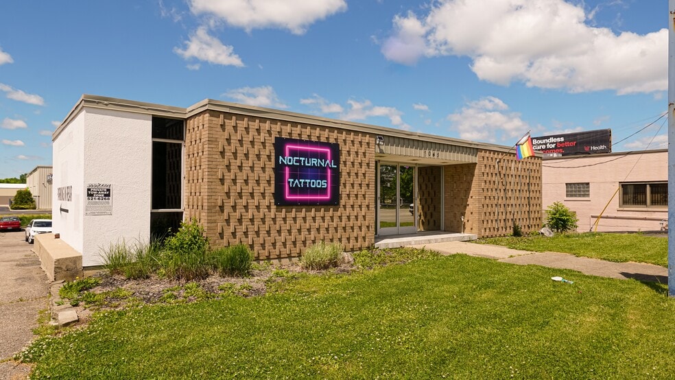 Primary Photo Of 8045 Colerain Ave, Cincinnati Office For Lease