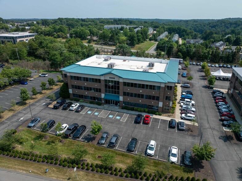 More Photos Of 8000 Brooktree Rd, Wexford Medical For Lease