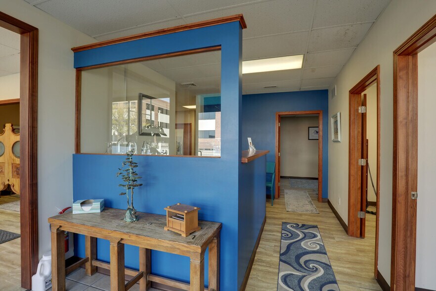 More Photos Of 900 Broadway St, Quincy Flex For Sale