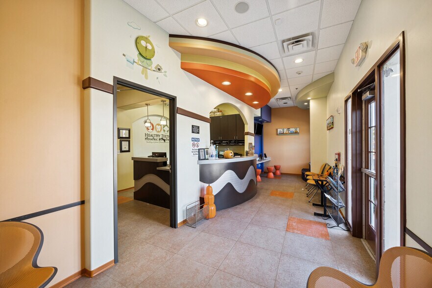 More Photos Of 5300 Ranch Point Dr, Katy Medical For Sale