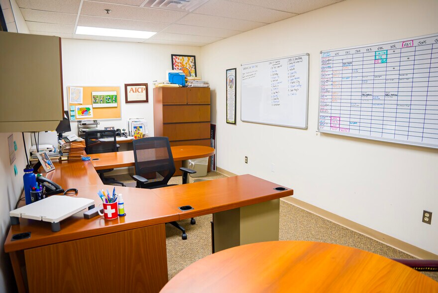 More Photos Of 1301 W Forest Grove Rd, Vineland Flex For Lease