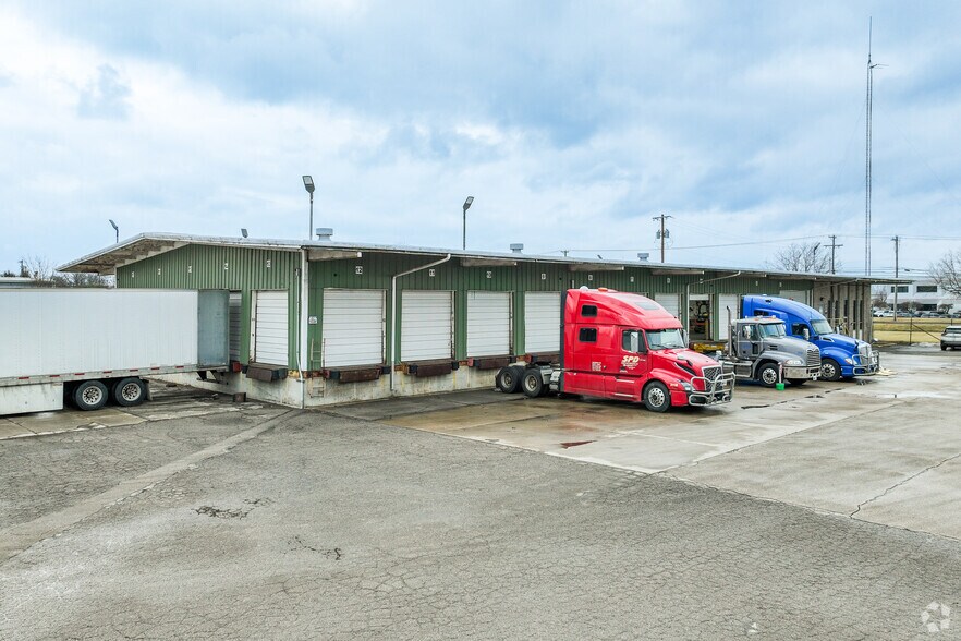 More Photos Of 1336 Matzinger Rd, Toledo Truck Terminal For Lease