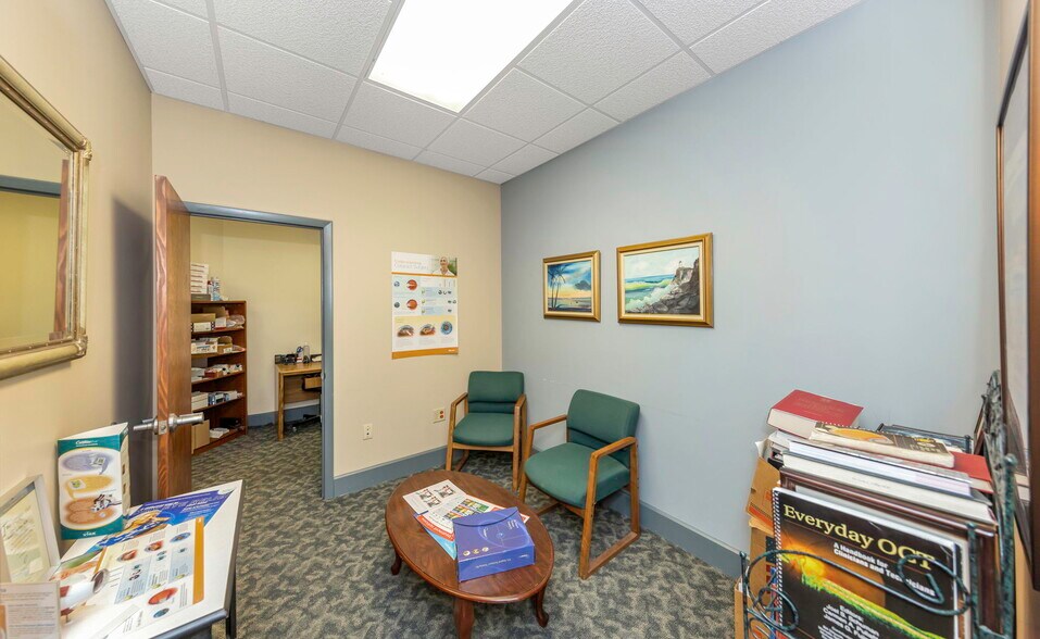 More Photos Of 2346 Drew St, Clearwater Office For Sale