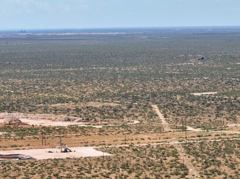 More Photos Of TBD W I-20, Odessa Land For Sale