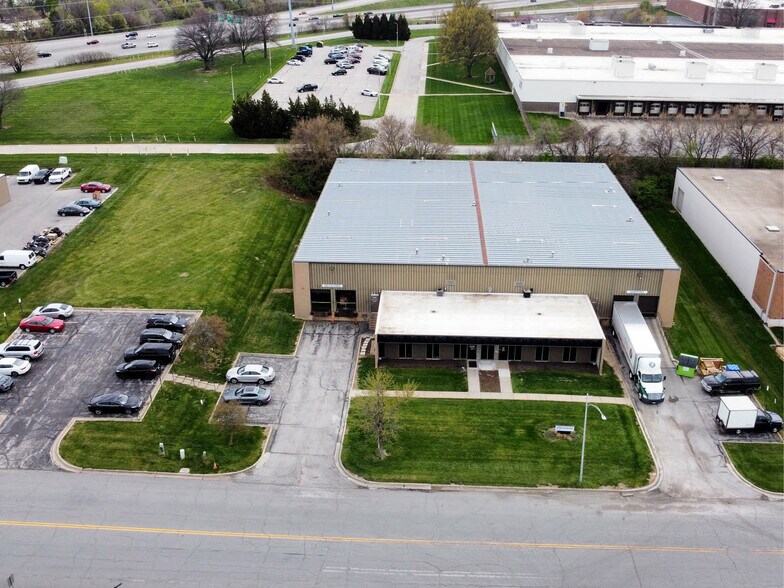 Primary Photo Of 13851 W 101st St, Lenexa Warehouse For Lease