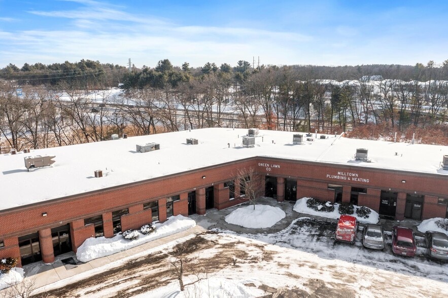 More Photos Of 131 Stedman St, Chelmsford Light Manufacturing For Lease