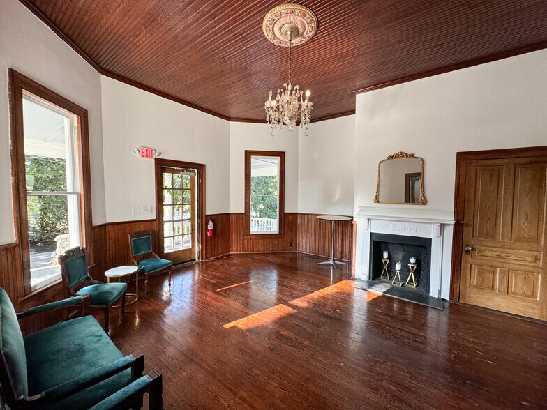 More Photos Of 123 SE Railroad St, Youngsville Lodge Meeting Hall For Sale