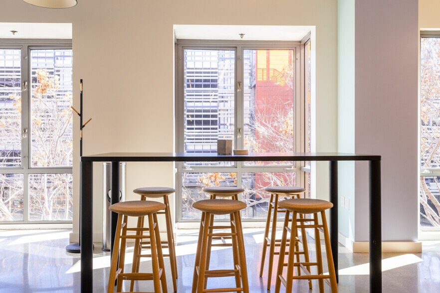 More Photos Of 1451-1457 3rd Street Promenade, Santa Monica Loft Creative Space For Lease