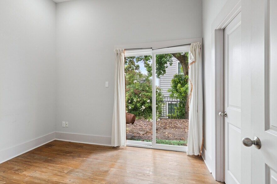 More Photos Of 2764 Orleans Ave, New Orleans Storefront Retail Residential For Sale
