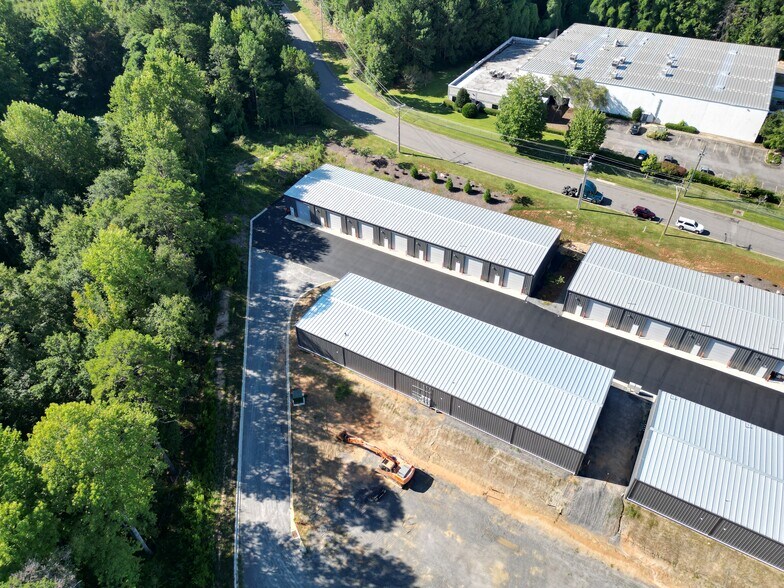More Photos Of 1848 Chespark Dr, Gastonia Unknown For Lease