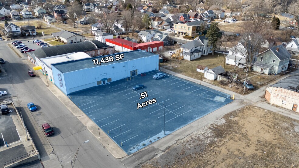 More Photos Of 222 W 2nd St, Marion Industrial For Lease