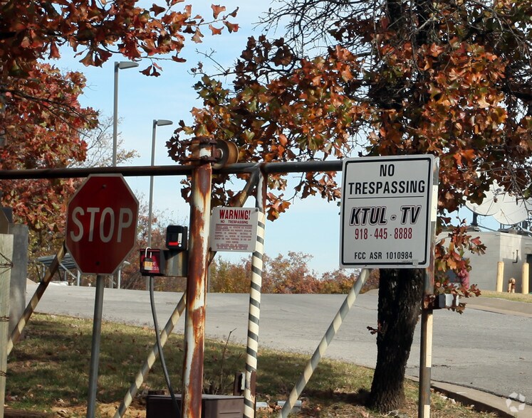 More Photos Of 3333 S 29th W Ave, Tulsa Office For Sale