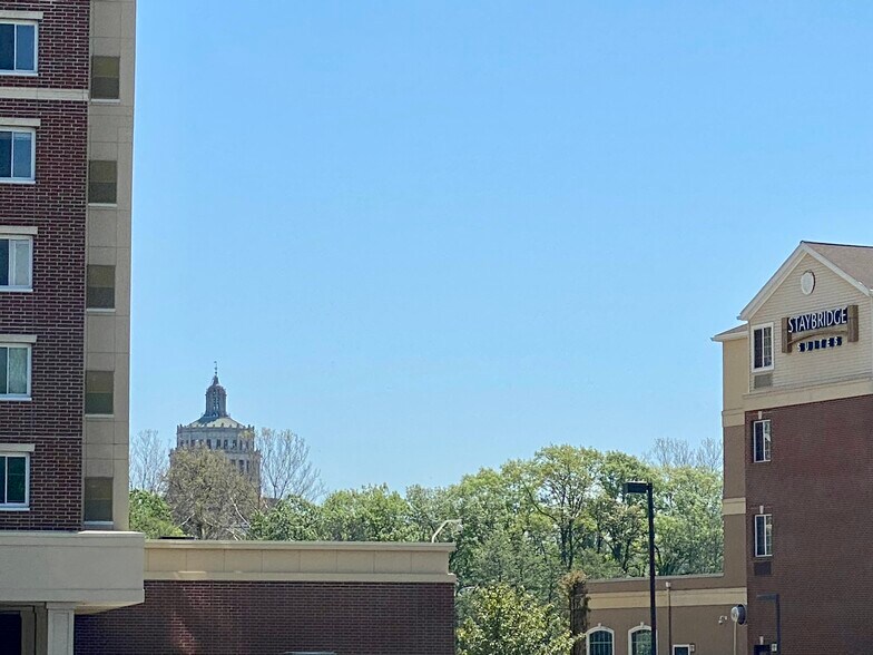 More Photos Of 973 Genesee St, Rochester Auto Repair For Sale