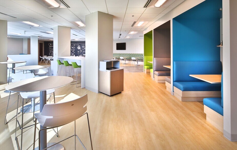 More Photos Of 801 Corporate Center Dr, Raleigh Office Residential For Lease