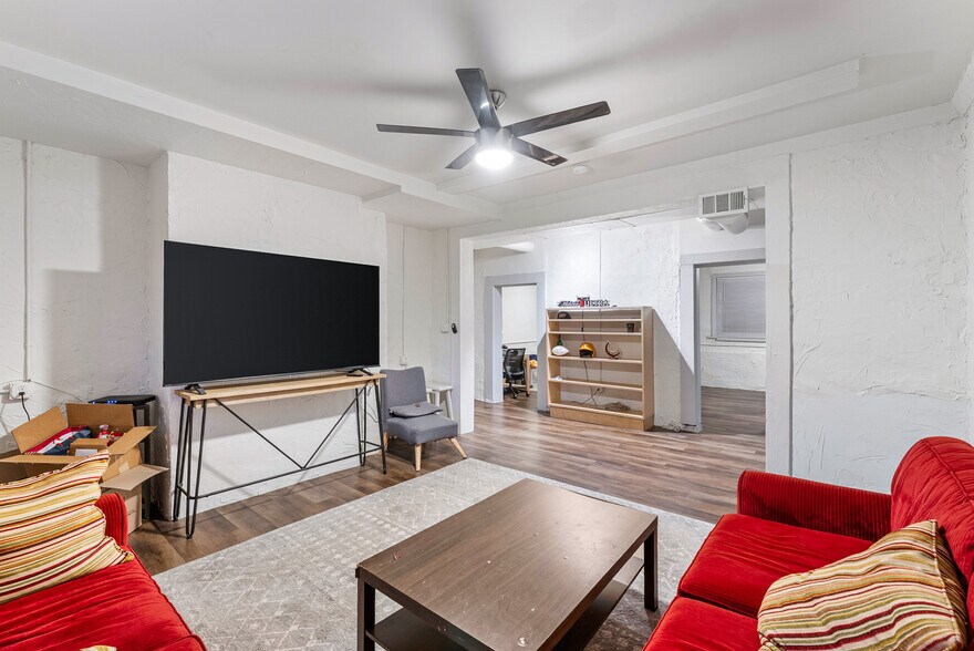 More Photos Of 1415 Highland Ave, Knoxville Multifamily For Sale