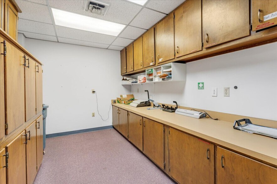 More Photos Of 1485 N Main St, Paris Land For Sale