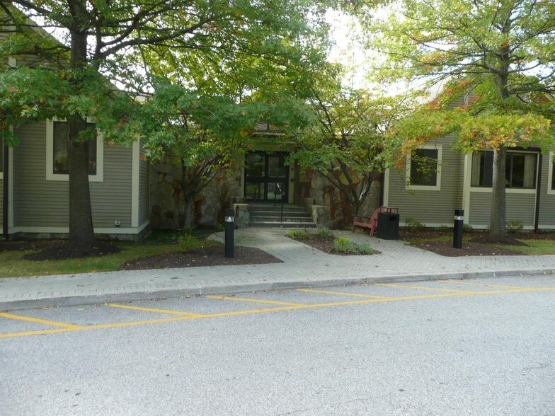 More Photos Of 190 Goldens Bridge Rd, Katonah Medical For Lease