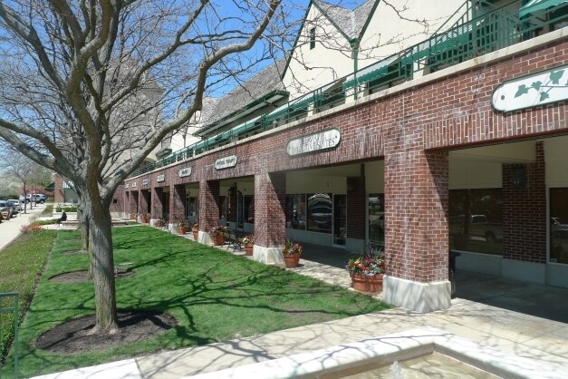 More Photos Of 225 E Deerpath, Lake Forest Unknown For Lease