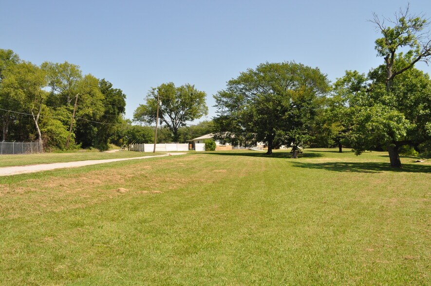 More Photos Of 15702 E King St, Tulsa Land For Sale