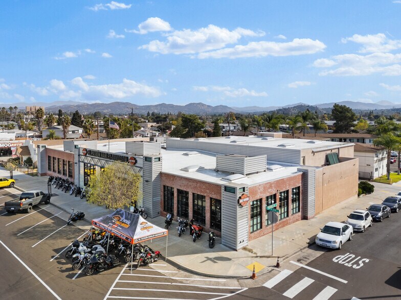 More Photos Of 613-621 El Cajon Blvd, El Cajon Freestanding For Sale