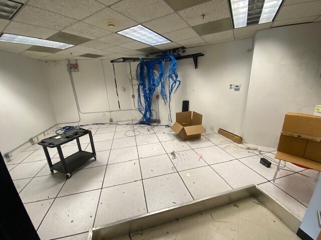 More Photos Of 200 Corporate Pointe, Culver City Office For Lease
