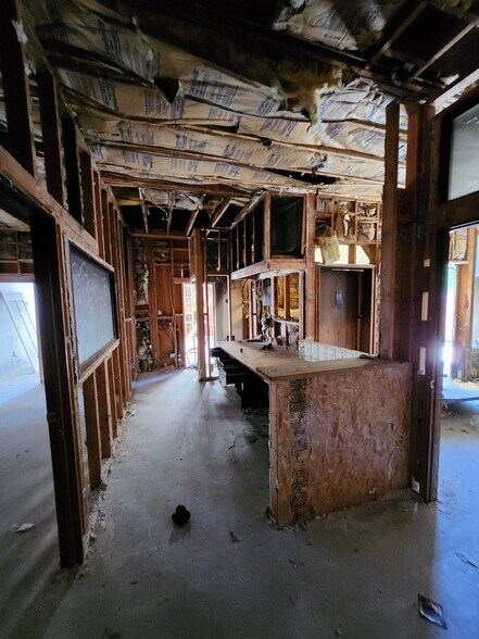 More Photos Of 560 N D St, San Bernardino Office For Sale