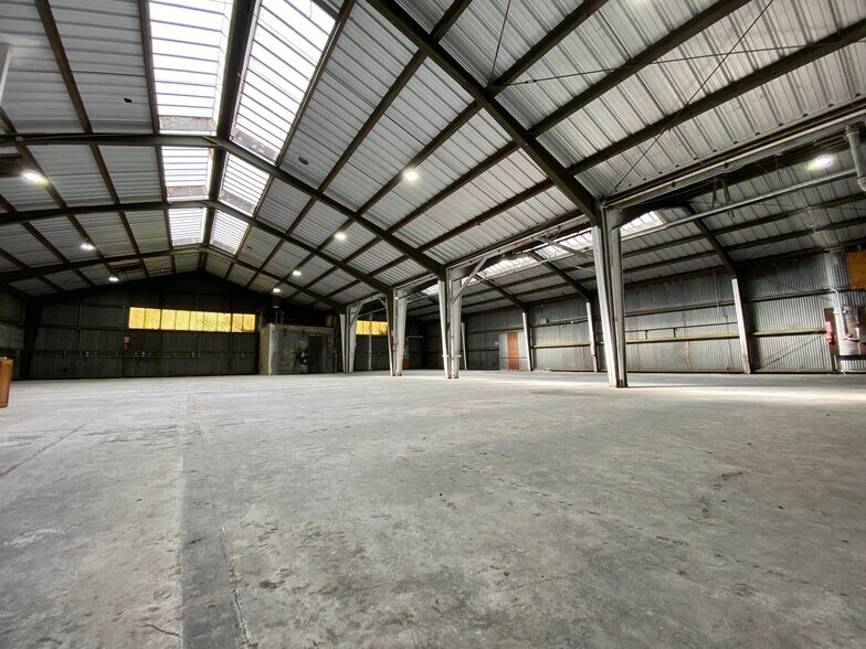 More Photos Of 1355 Fitzgerald Ave, San Francisco Warehouse For Sale