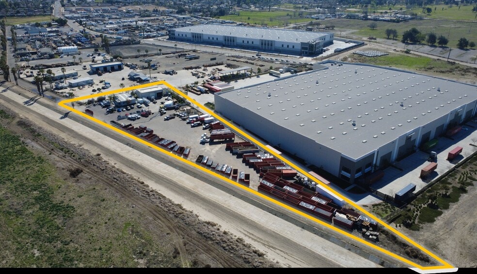 More Photos Of 1650 W Pellisier Rd, Colton Contractor Storage Yard For Sale