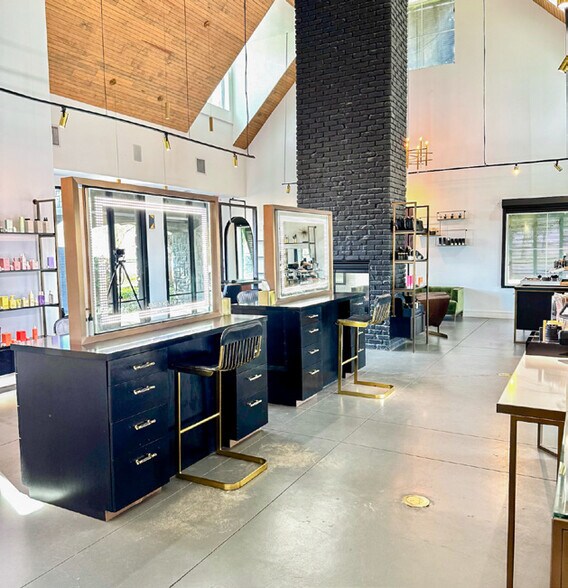 More Photos Of 13300 Katy Fwy, Houston Medical For Lease