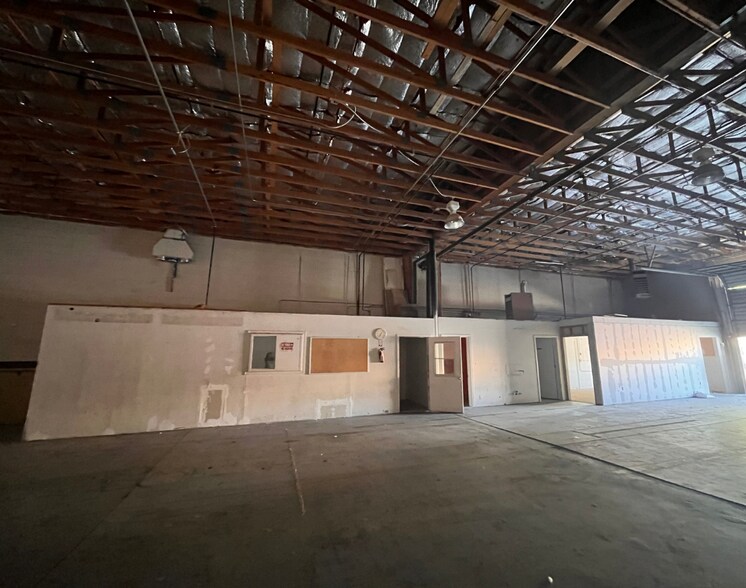 More Photos Of 3905 Fairview Dr, Carson City Distribution For Lease