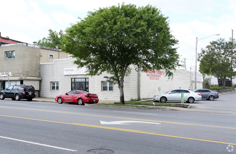 More Photos Of 2515 Nolensville Pike, Nashville Storefront For Sale