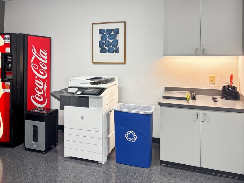 More Photos Of 1202 NE McClain Rd, Bentonville Coworking Space